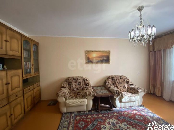 3-комн квартира улица Хользунова, 96,  д. 96