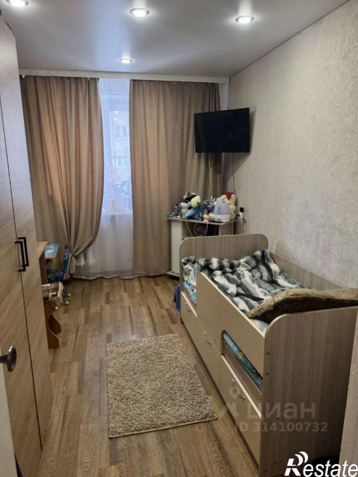 3-комн квартира улица Туполева, 38Б,  д. 38Б