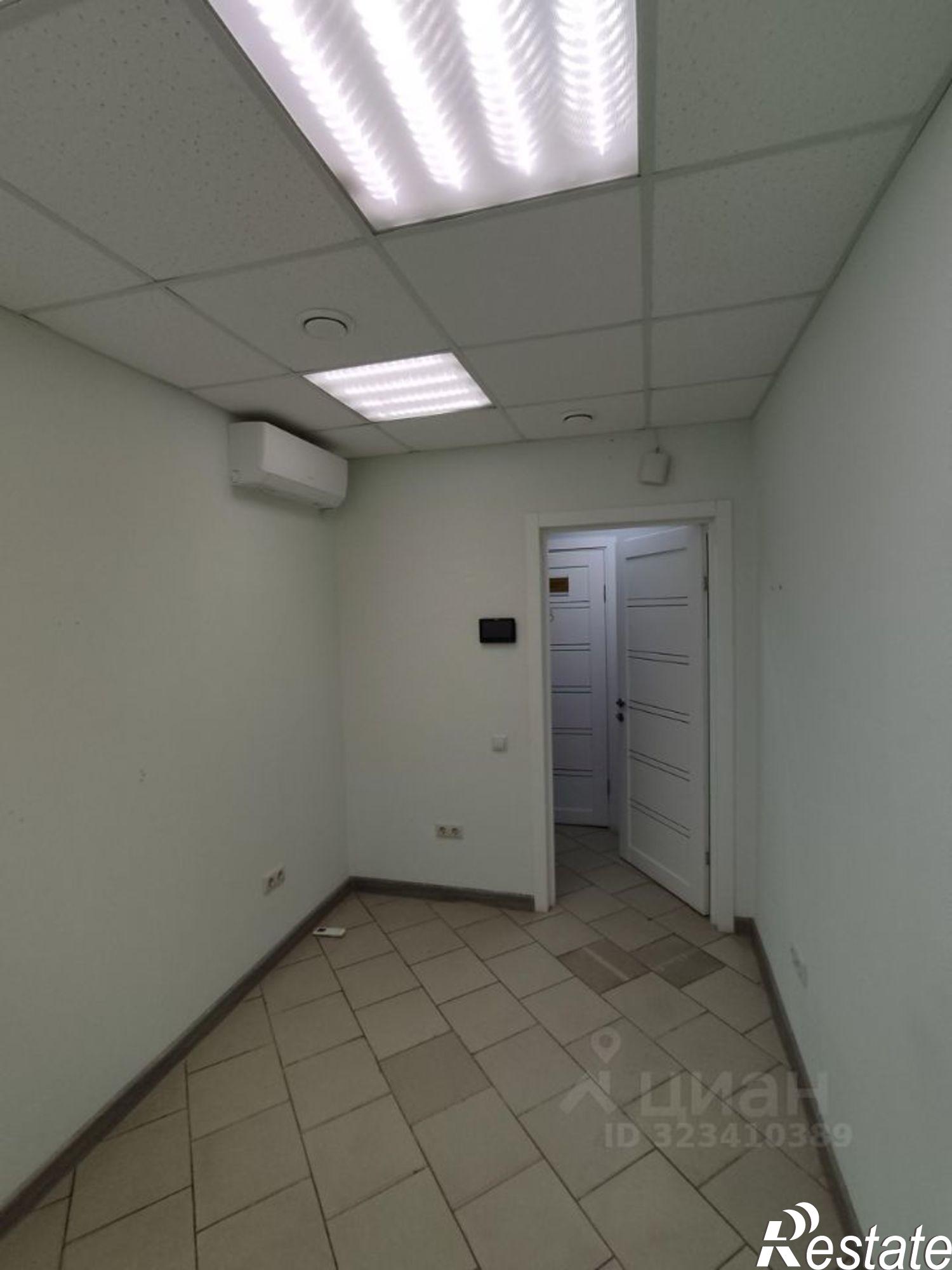 Сдать офис, помещение под офис за 11 990 рублей на б-р Победы, 51а