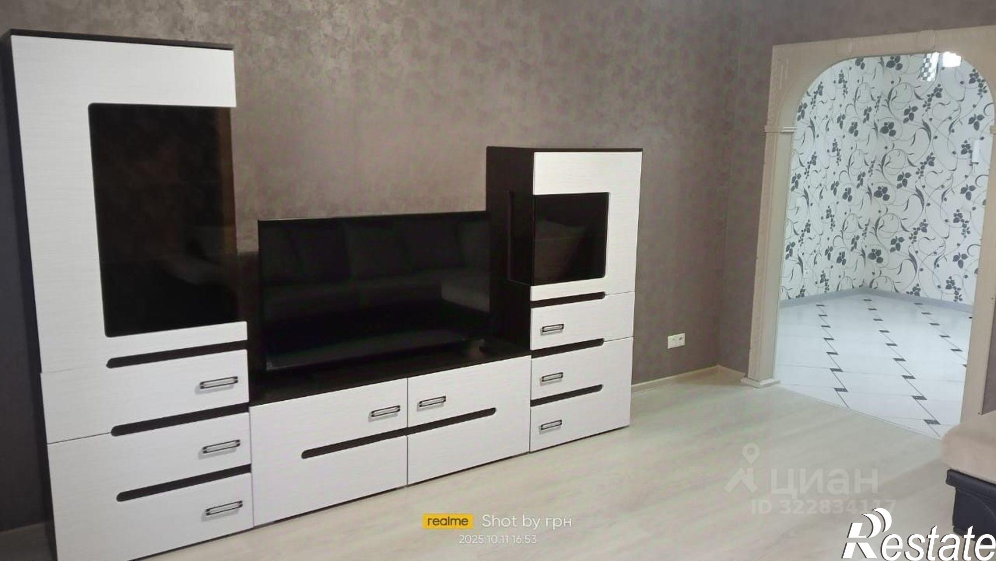 Сдать квартиру за 40 000 рублей на улица Ворошилова, 1В