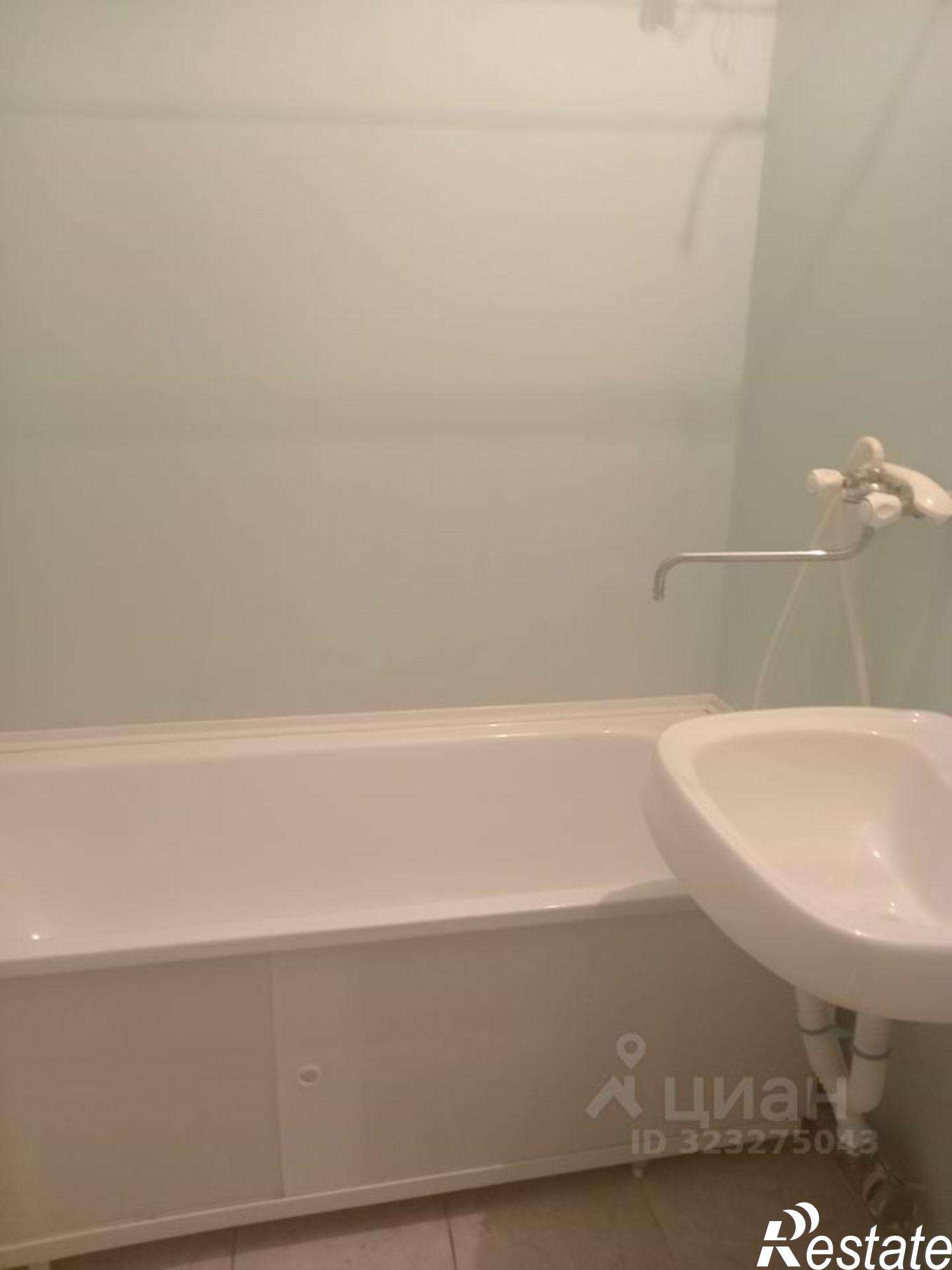 Купить квартиру за 3 150 000 рублей на Острогожская улица, 164/1