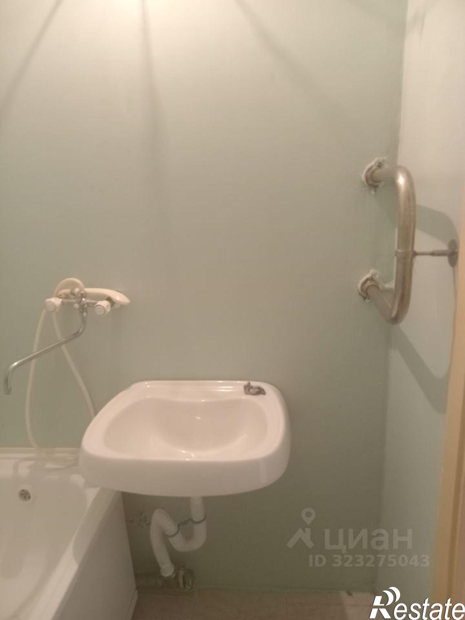 Купить квартиру за 3 150 000 рублей на Острогожская улица, 164/1