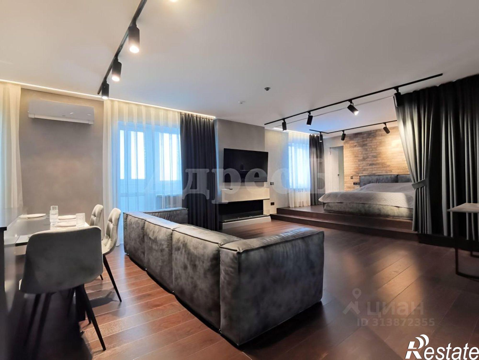 Сдать квартиру за 65 000 рублей на улица Ворошилова, 1/5