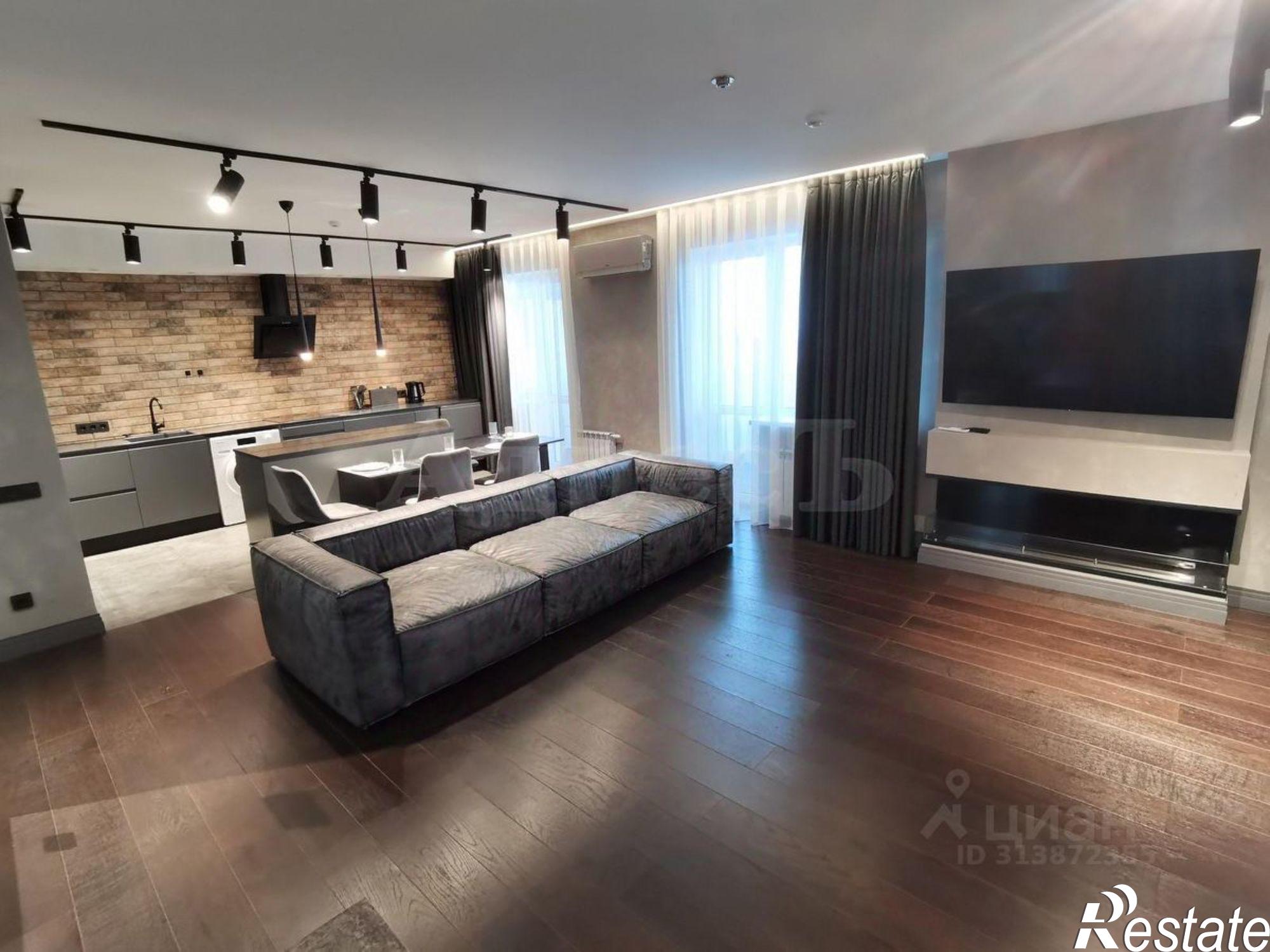 Сдать квартиру за 65 000 рублей на улица Ворошилова, 1/5