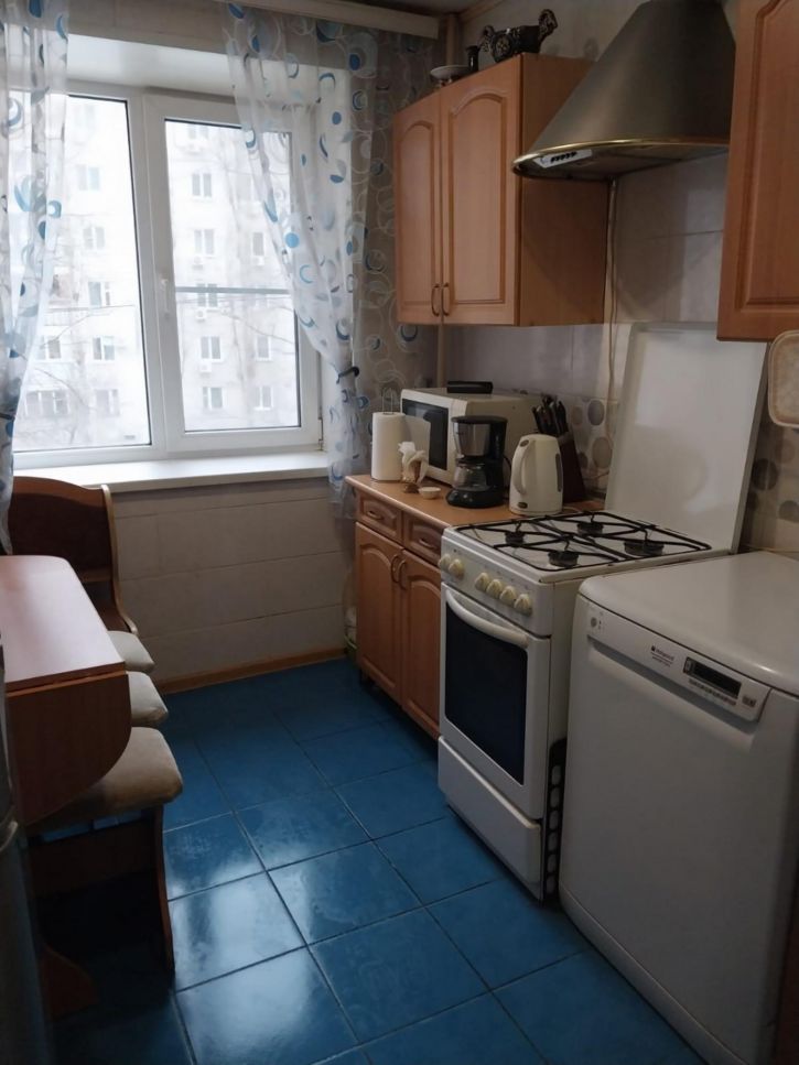 3-комн квартира Писарева ул., 17б