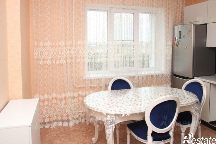 3-комн квартира улица 9 Января, 175,  д. 175