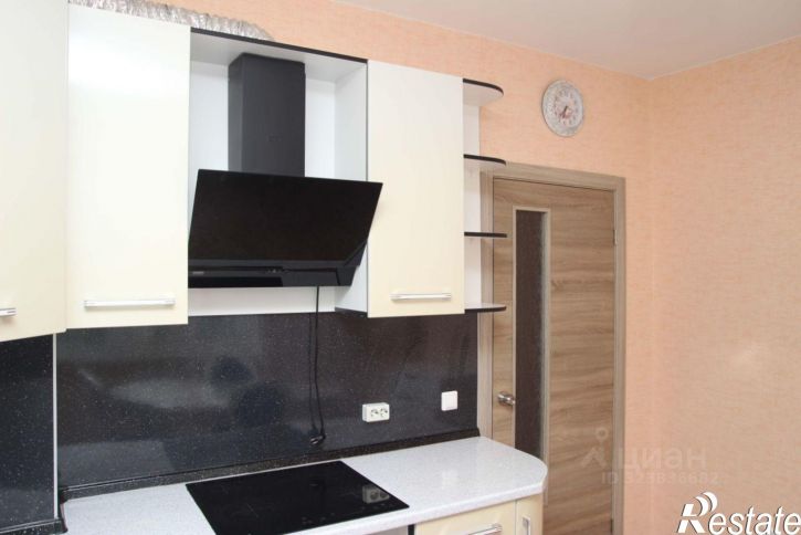 3-комн квартира улица 9 Января, 175,  д. 175