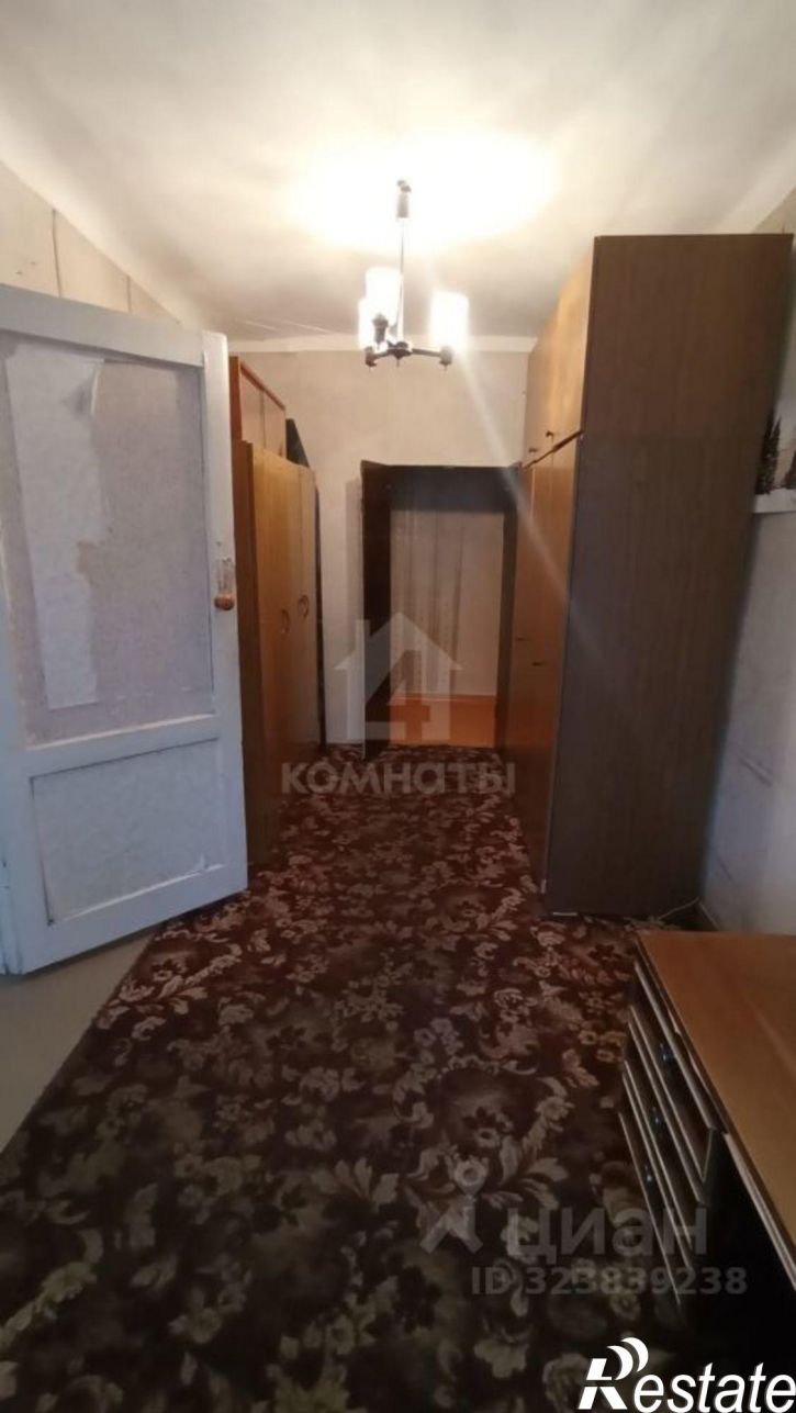 2-комн квартира улица Варейкиса, 71,  д. 71