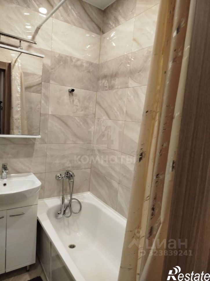 1-комн квартира улица Хользунова, 38/8,  д. 38/8