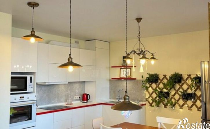 3-комн квартира Краснознамённая улица, 57/2,  д. 57/2