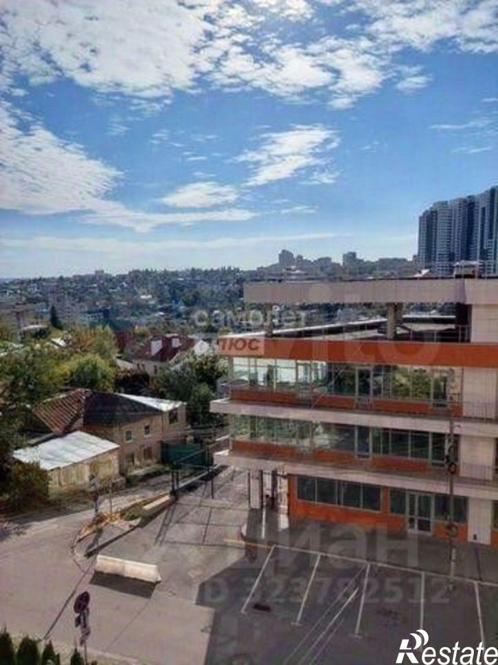 3-комн квартира ул Свободы, 10,  д. 10