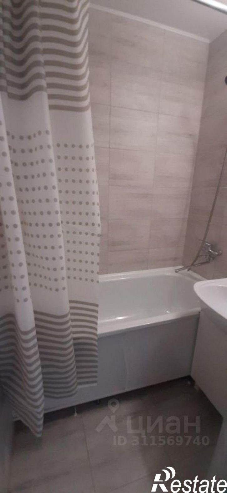 2-комн квартира Кольцовская улица, 70,  д. 70