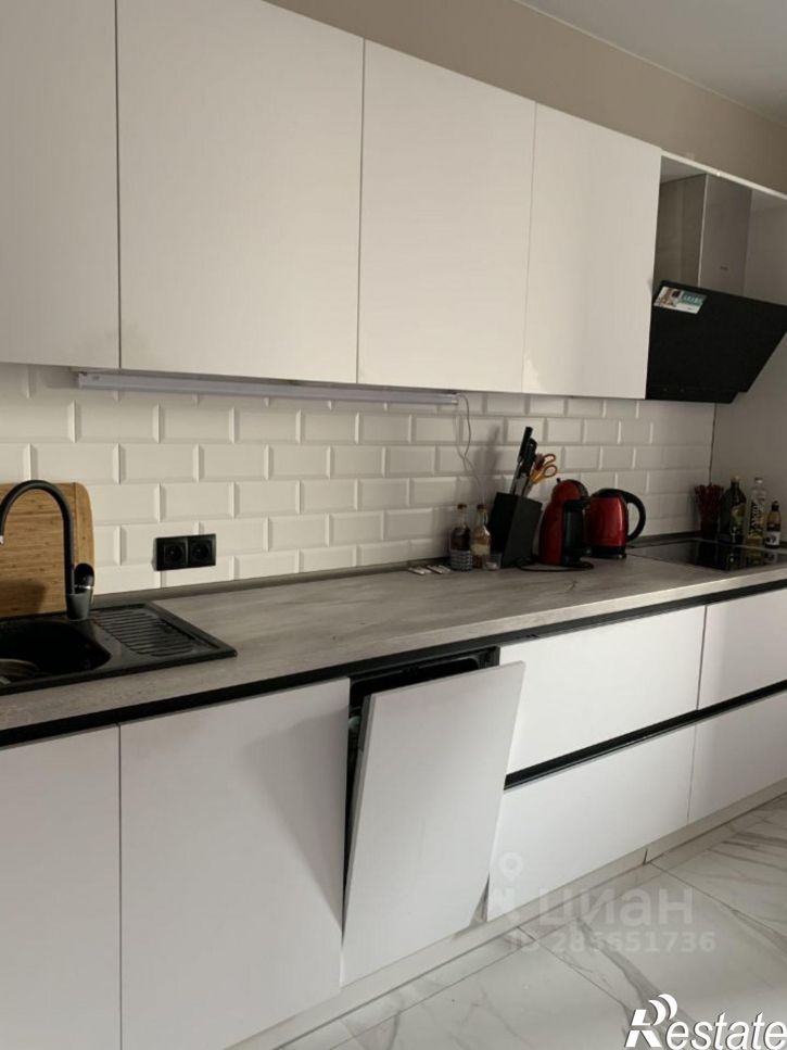 2-комн квартира улица Антонова-Овсеенко, 35Э,  д. 35Э