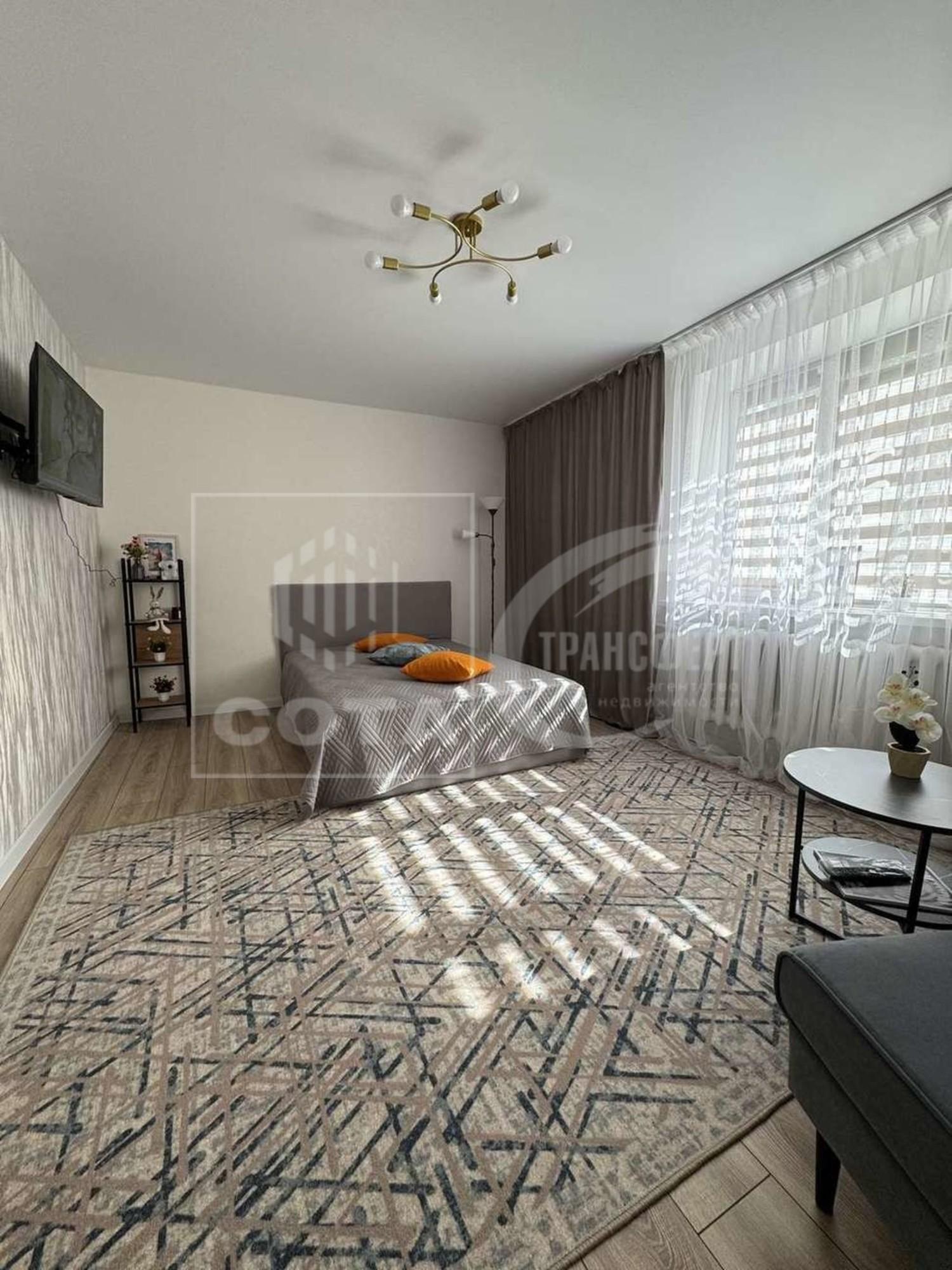 Сдать квартиру за 28 000 рублей на Космонавтов улица, 60