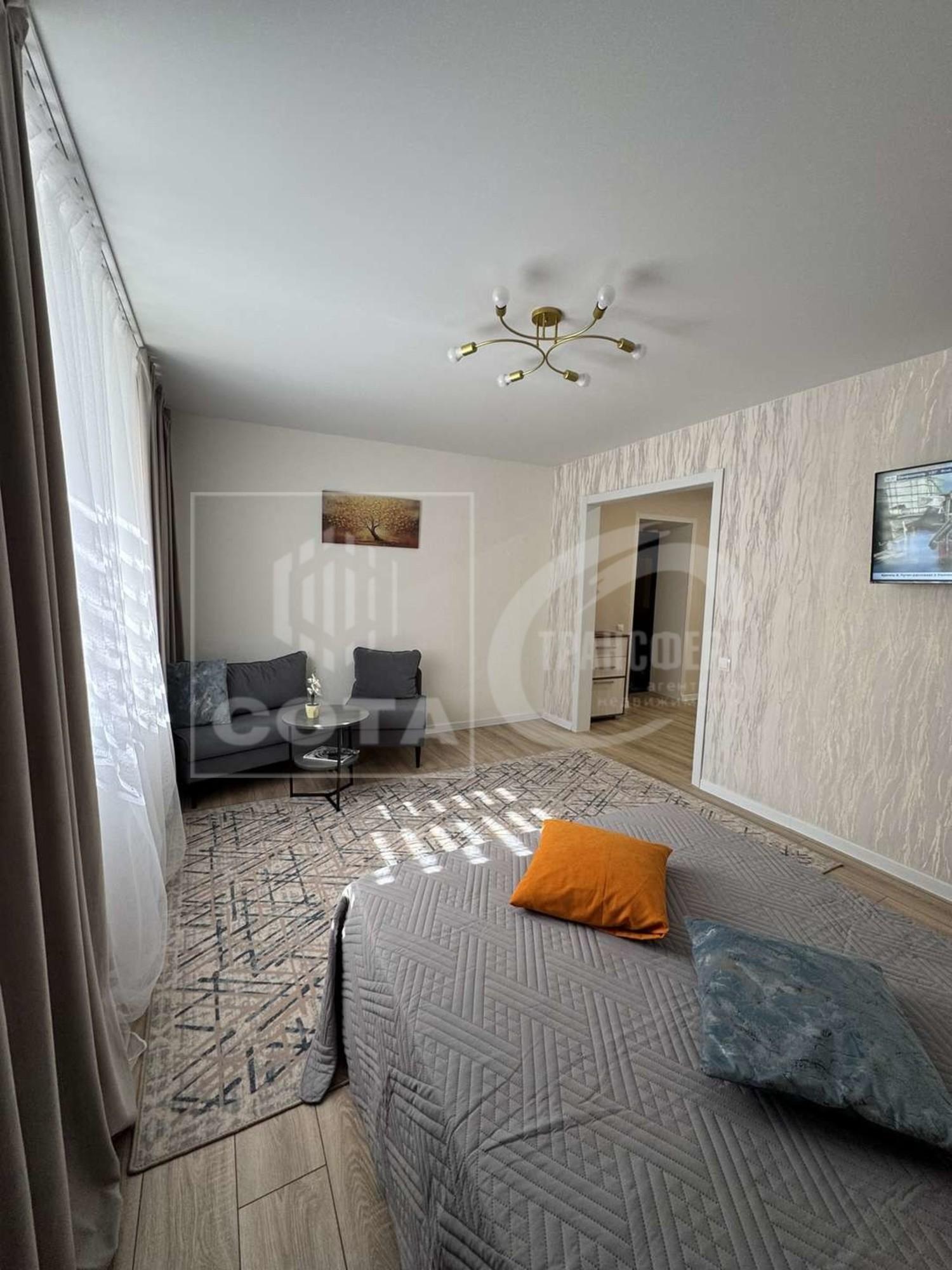 Сдать квартиру за 28 000 рублей на Космонавтов улица, 60