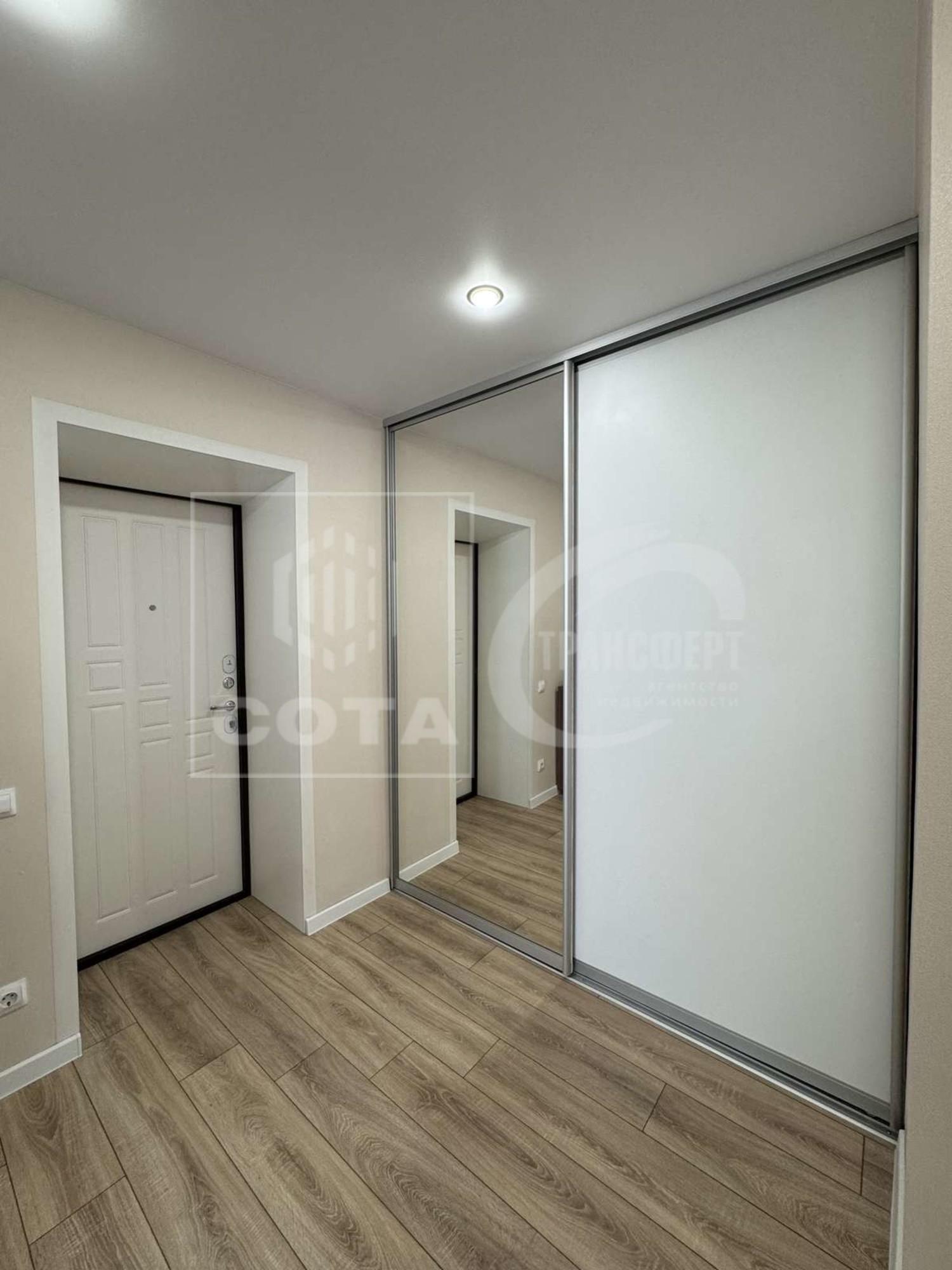 Сдать квартиру за 28 000 рублей на Космонавтов улица, 60