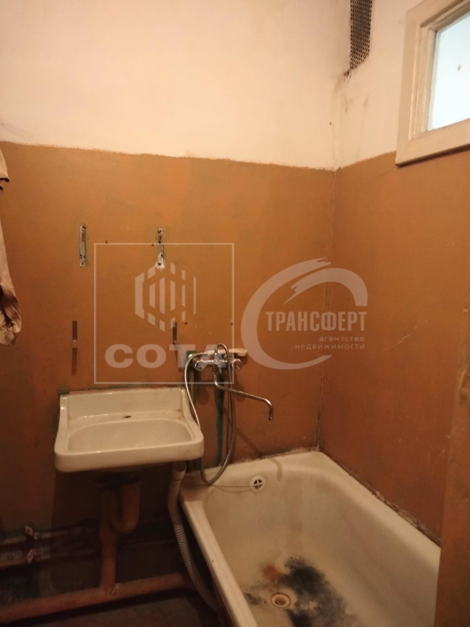 Купить квартиру за 3 600 000 рублей на Хользунова улица, 19