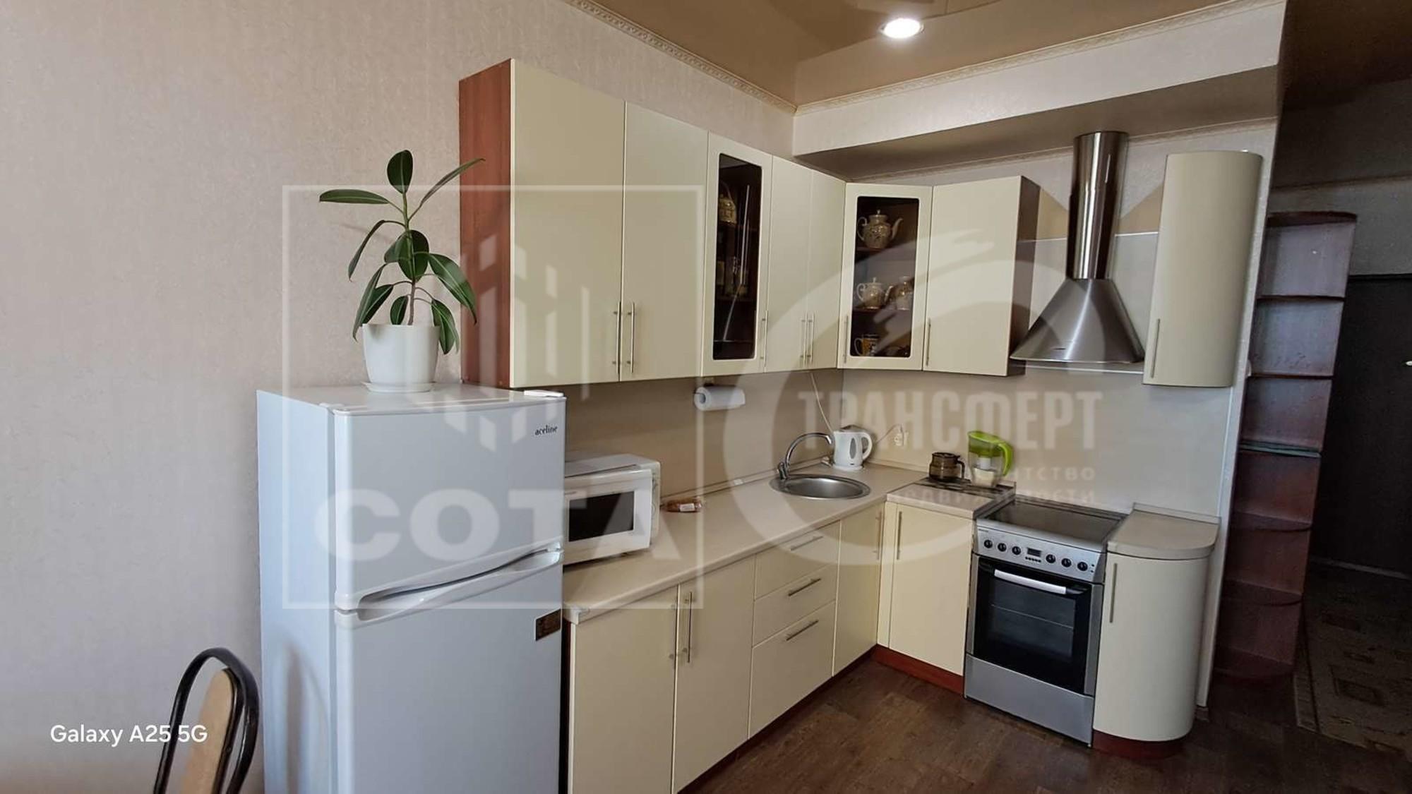 Купить квартиру за 6 000 000 рублей на Патриотов проспект, 1кЕ