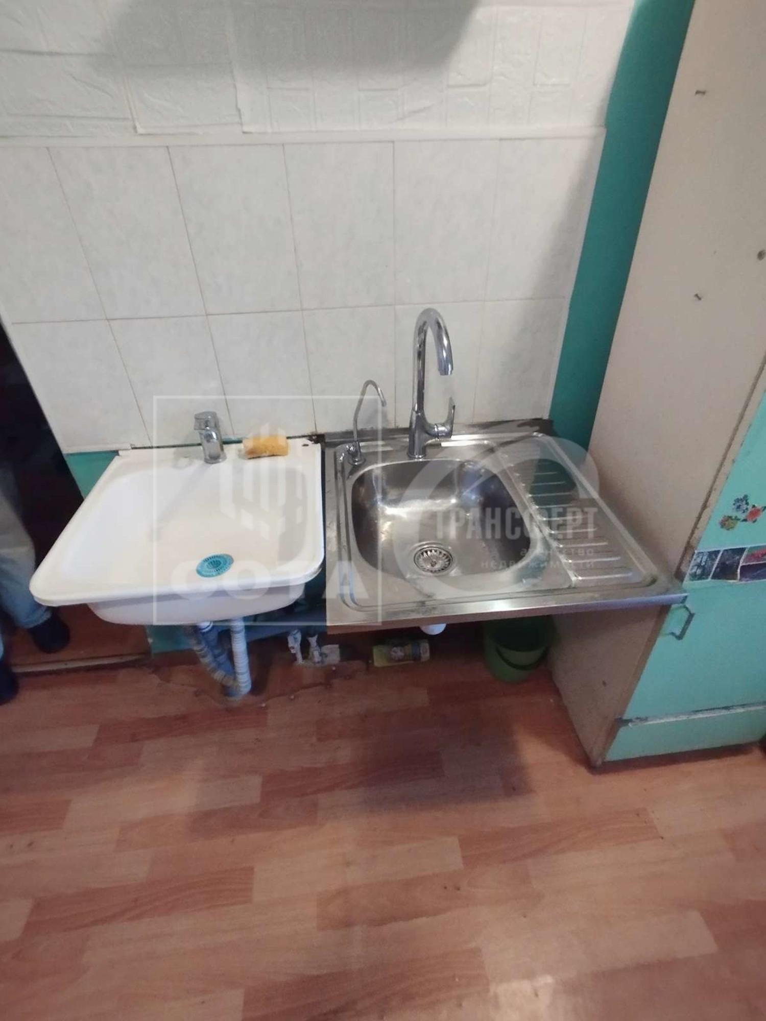 Купить комнату за 870 000 рублей на Артамонова улица, 36