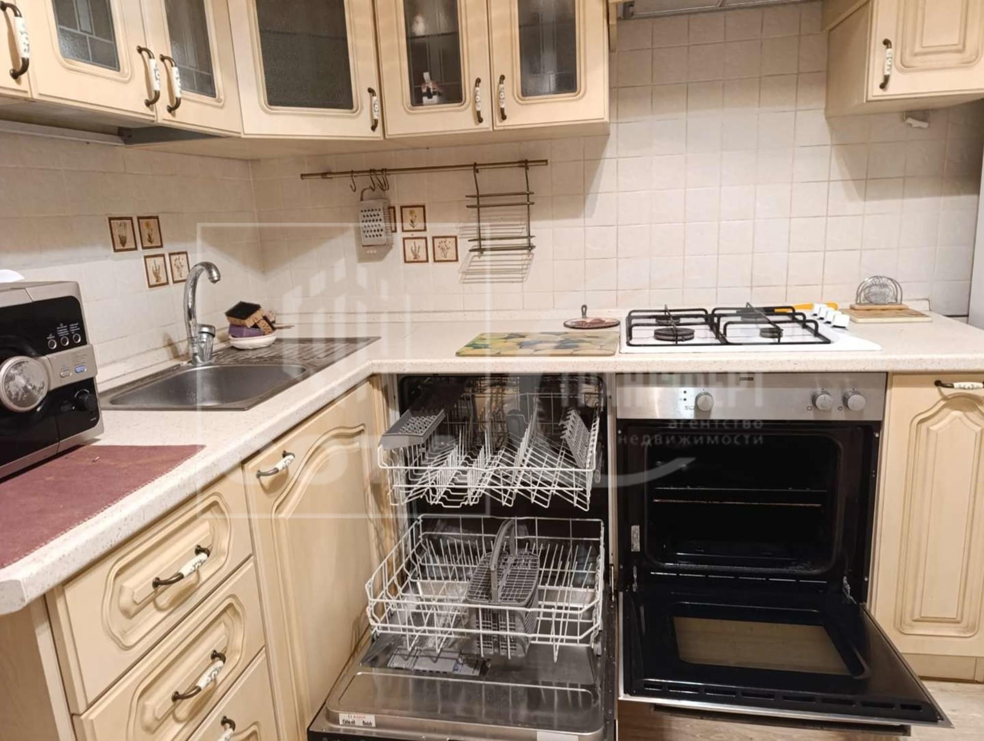 Купить квартиру за 5 850 000 рублей на Победы бульвар, 19