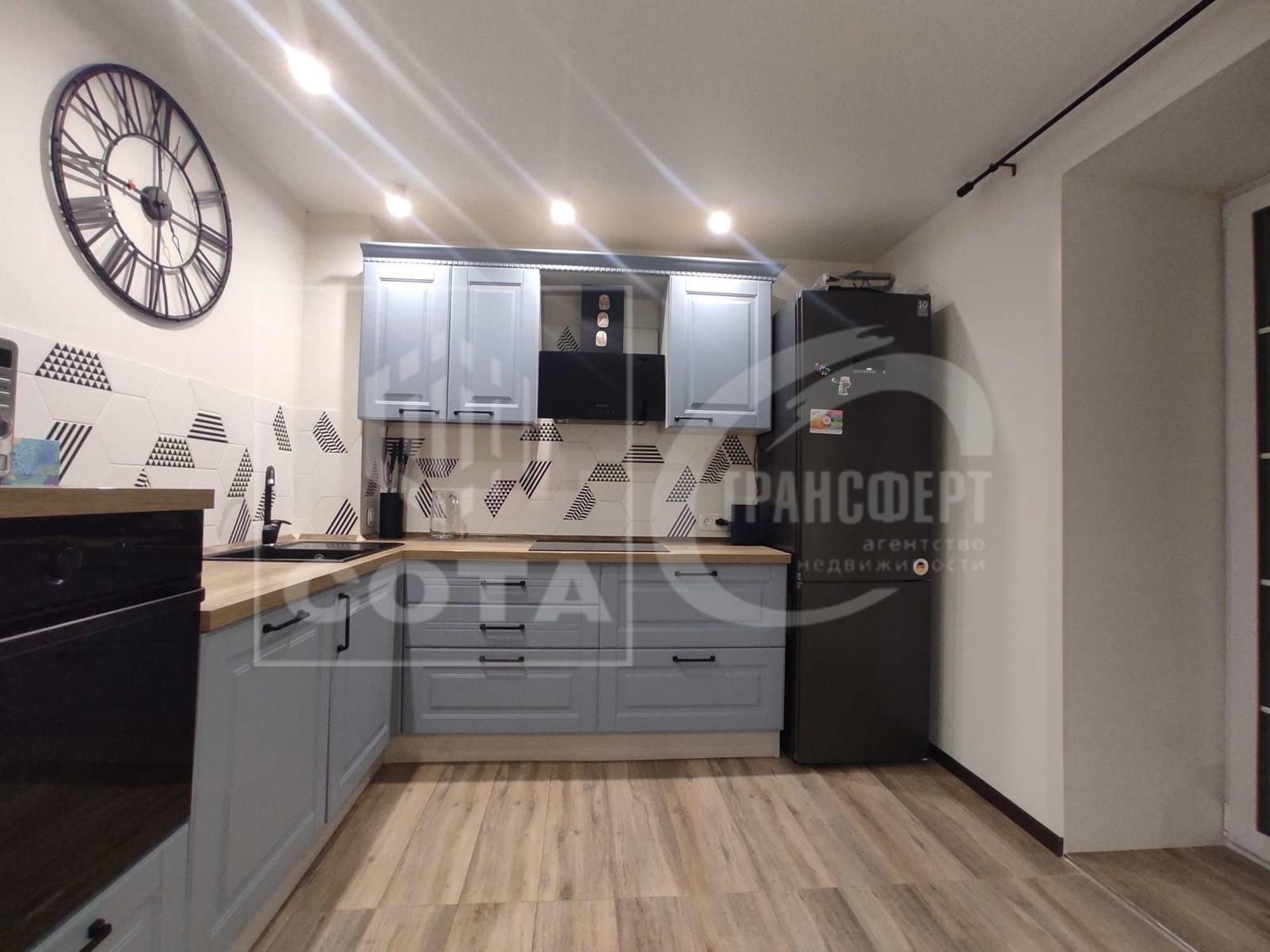 Купить квартиру за 8 100 000 рублей на Антокольского улица, 2