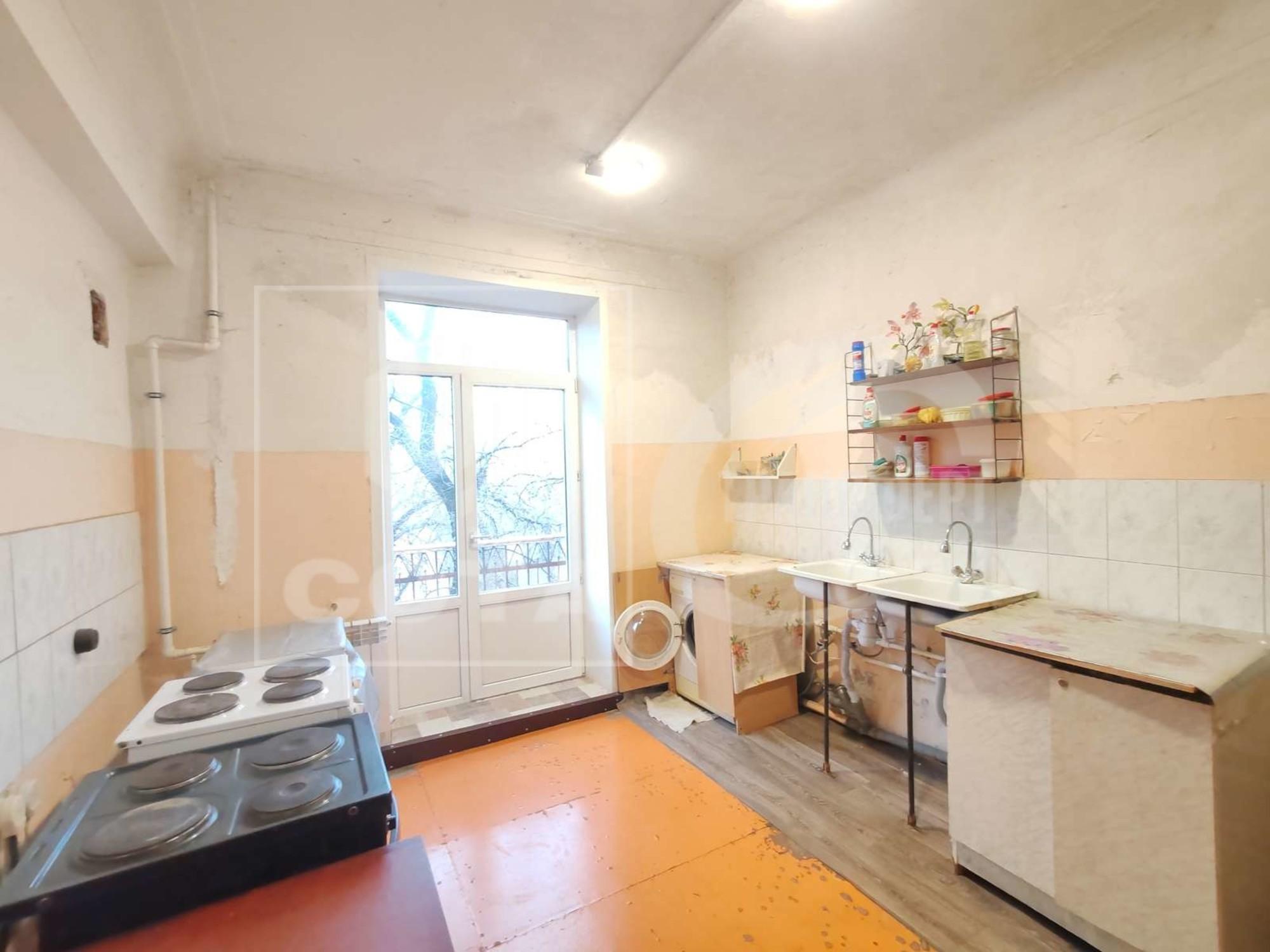 Купить комнату за 1 200 000 рублей на Ленинградская улица, 136кА