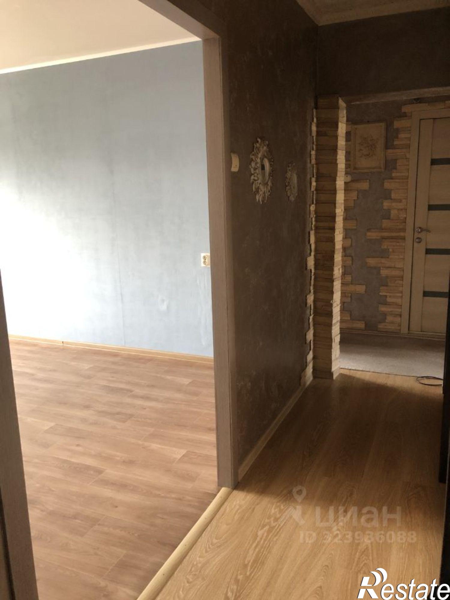 Сдать квартиру за 35 000 рублей на Южно-Моравская улица, 11