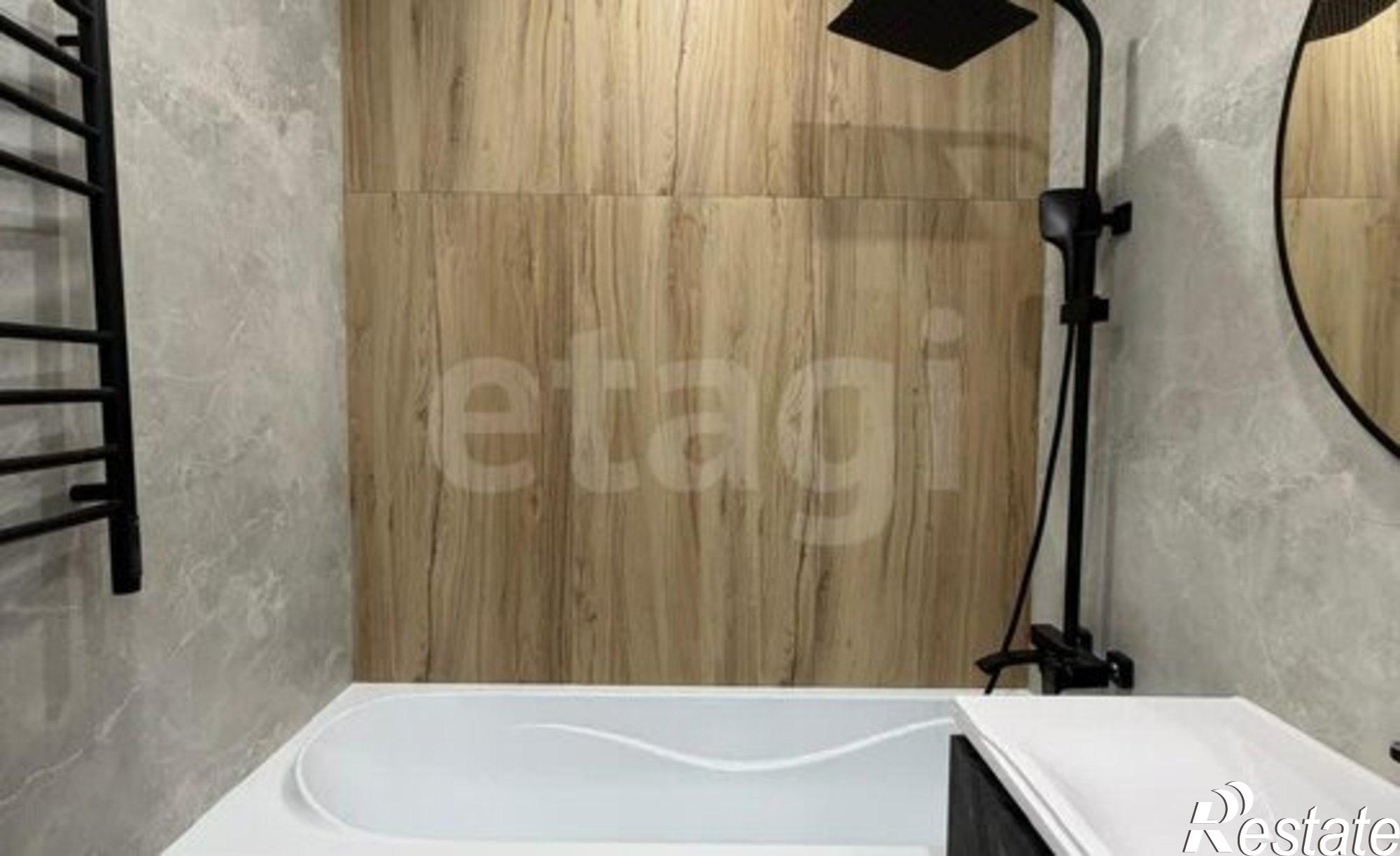 Купить квартиру за 10 600 000 рублей на ул Ворошилова, 63/2