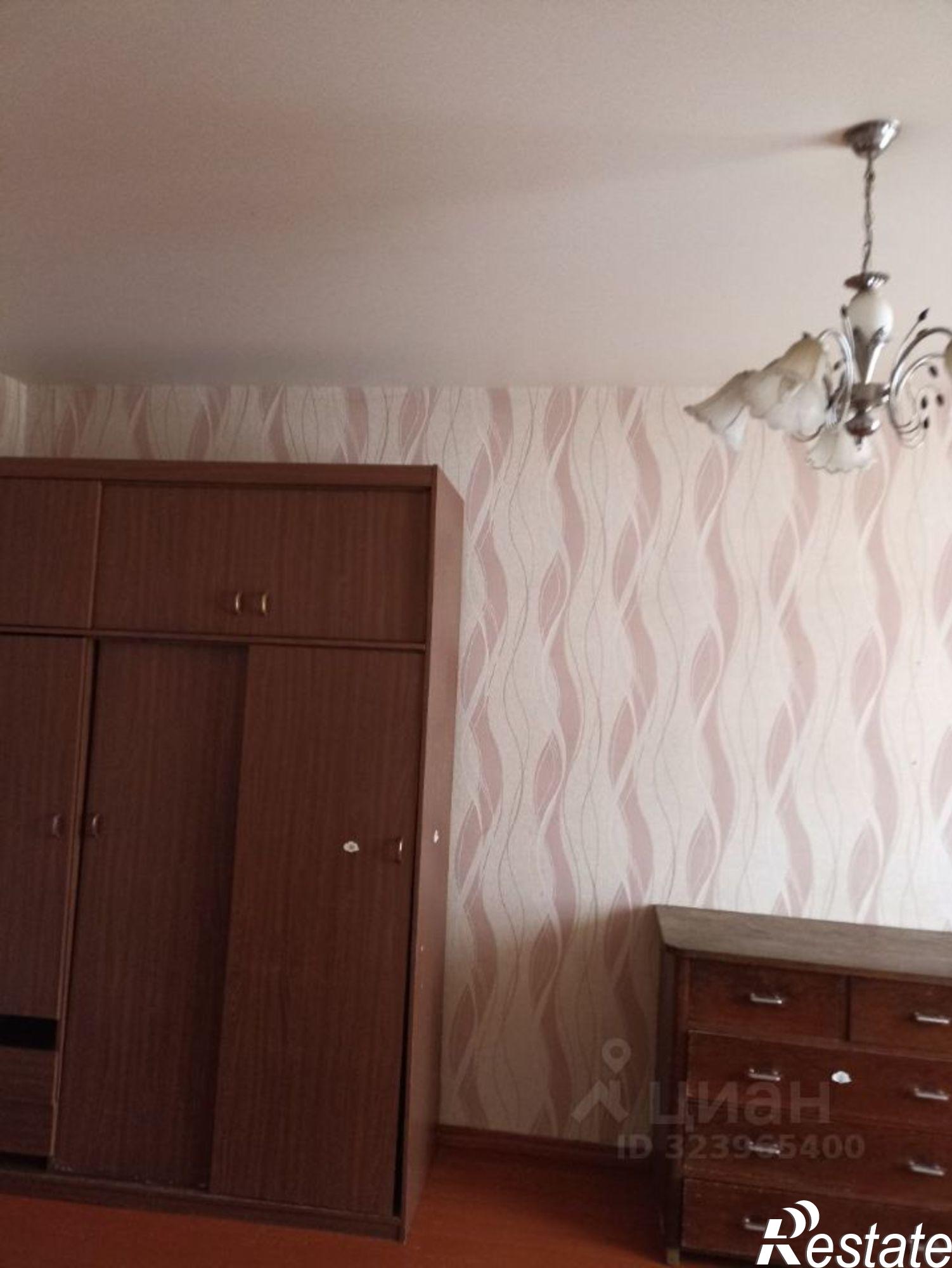 Сдать квартиру за 10 000 рублей на улица Космонавтов, 13