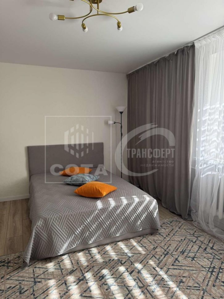 1-комн квартира Космонавтов улица, 60