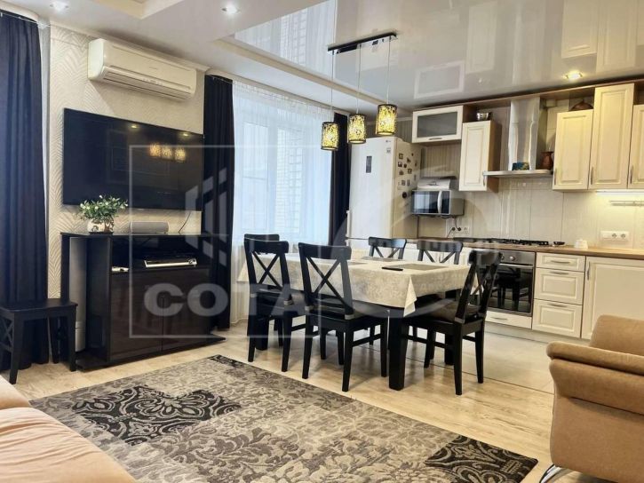 4-комн квартира Хользунова улица, 10 Б