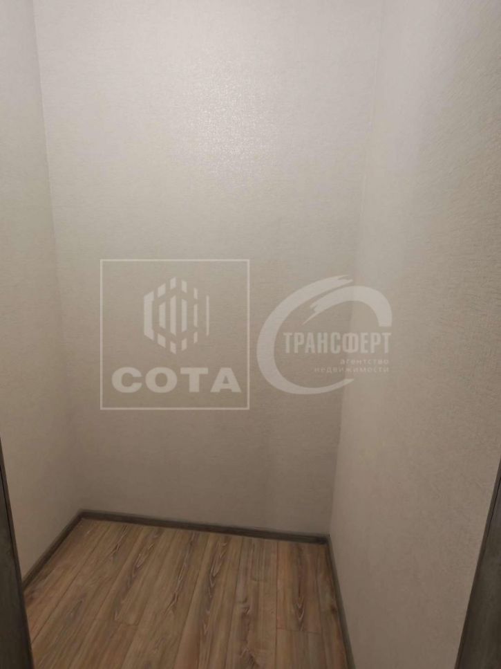 2-комн квартира Ворошилова улица, 10/1к1