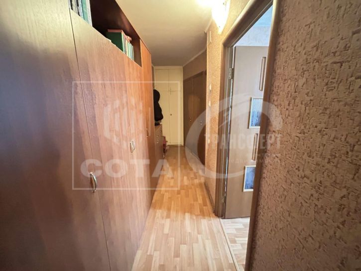 2-комн квартира 60 Армии улица, 15