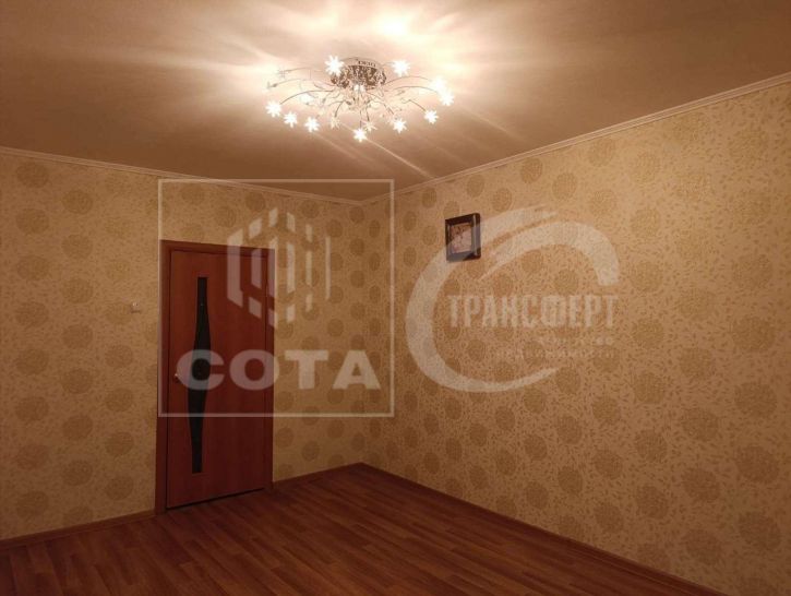 3-комн квартира Победы бульвар, 19