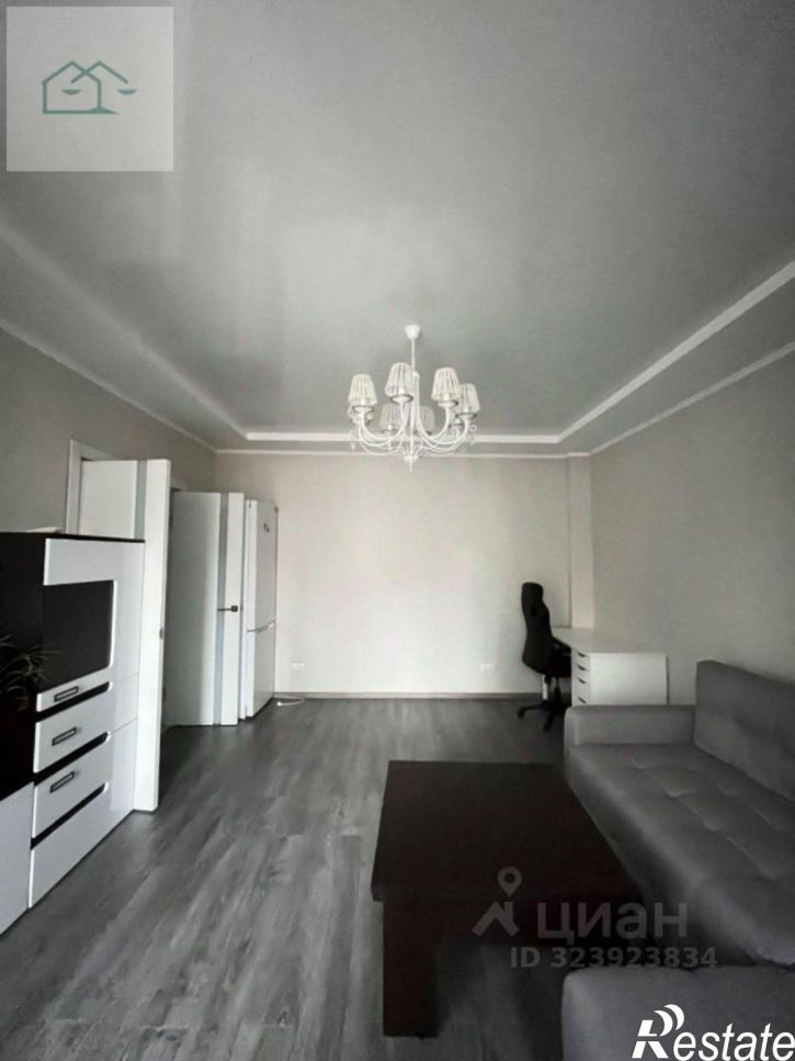 2-комн квартира улица Короленко, 5,  д. 5