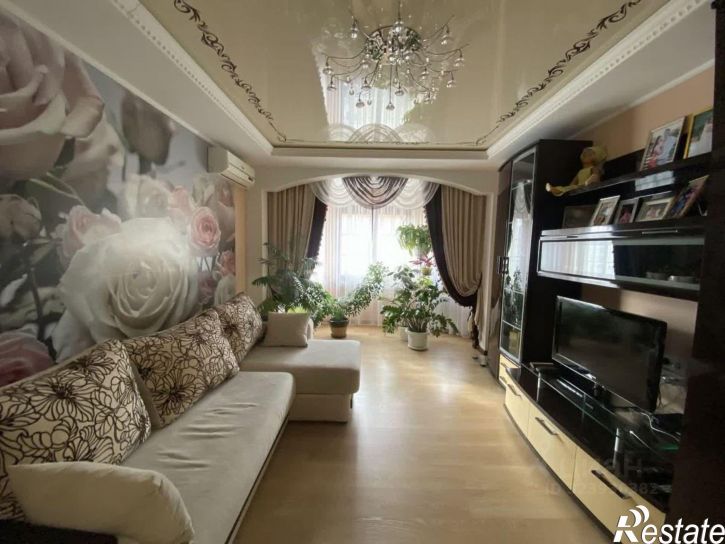 2-комн квартира улица 121-й Стрелковой Дивизии, 11Б,  д. 11Б