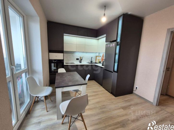 2-комн квартира ул 45 стрелковой дивизии, 64 8,  д. 64 8,  к. 8