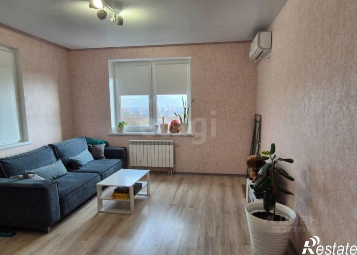 2-комн квартира ул 45 стрелковой дивизии, 64 8,  д. 64 8,  к. 8