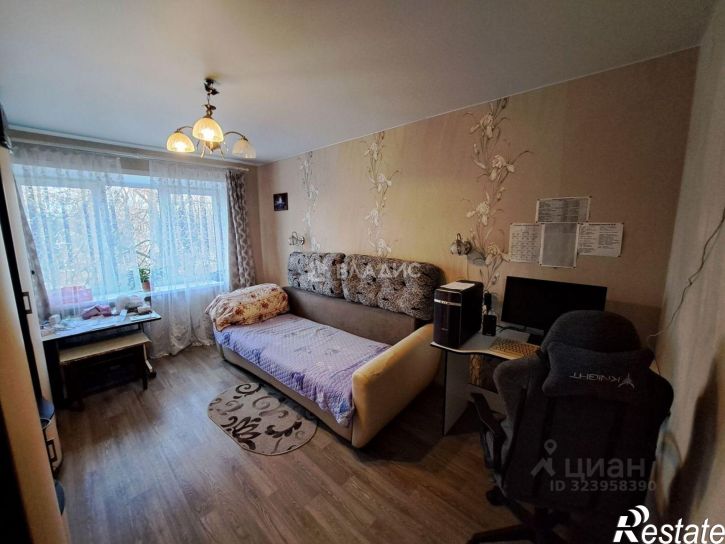 2-комн квартира бульвар Пионеров, 1,  д. 1