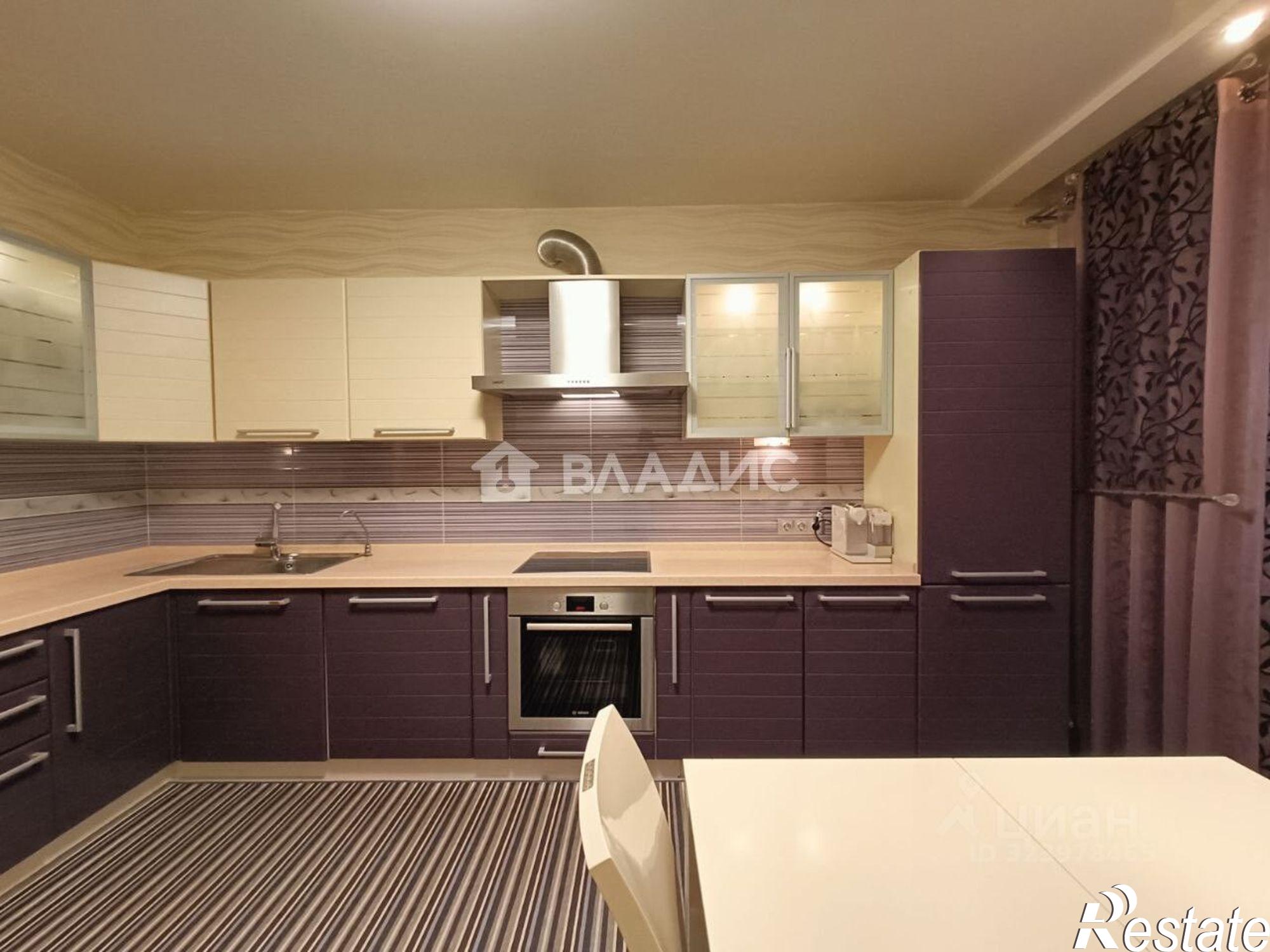 Купить квартиру за 12 000 000 рублей на Московский проспект, 114