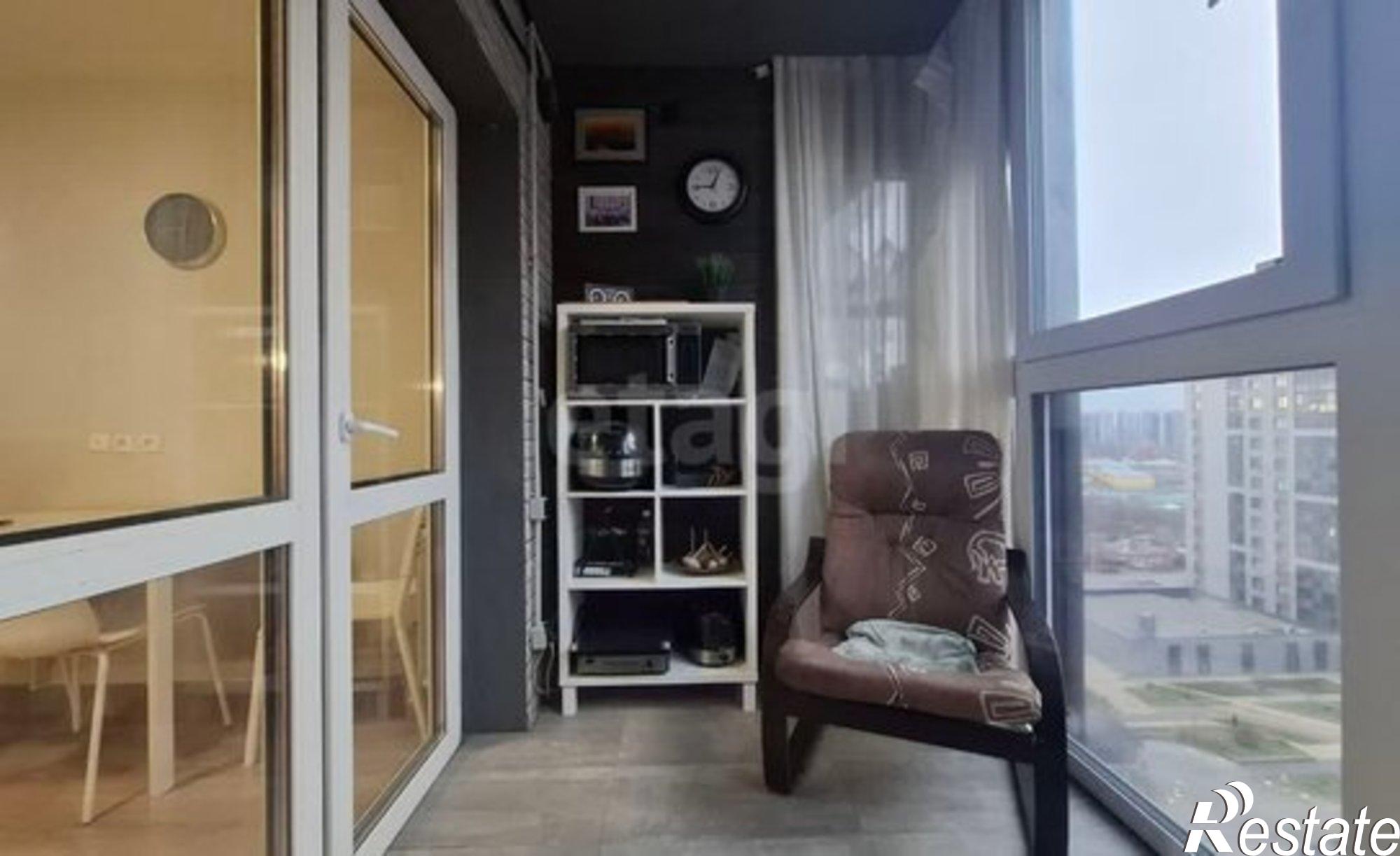 Купить квартиру за 12 000 000 рублей на улица 9 Января, 68 к1