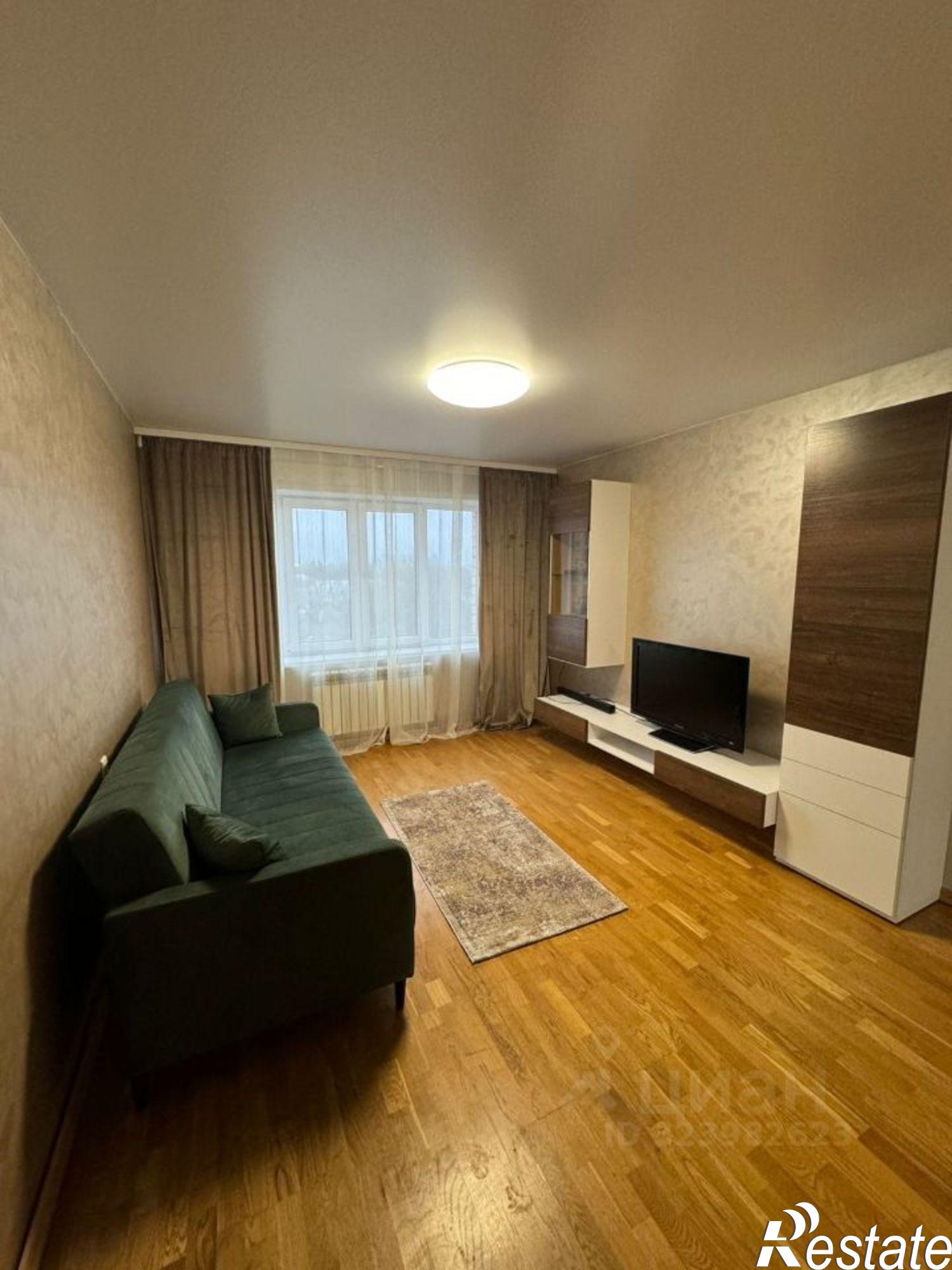 Сдать квартиру за 30 000 рублей на проспект Труда, 72