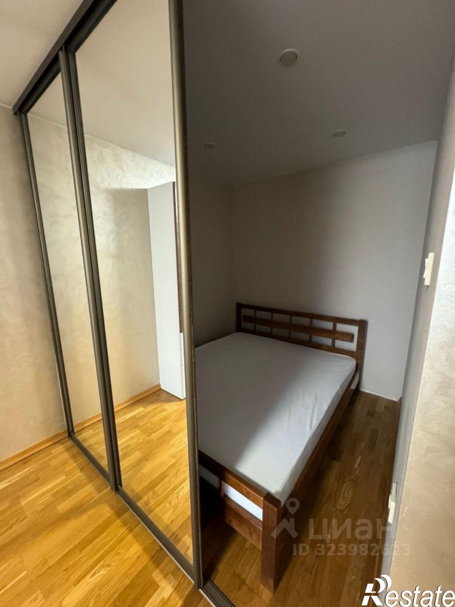 Сдать квартиру за 30 000 рублей на проспект Труда, 72