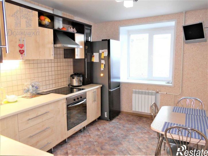 2-комн квартира Пеше-Стрелецкая улица, 100,  д. 100