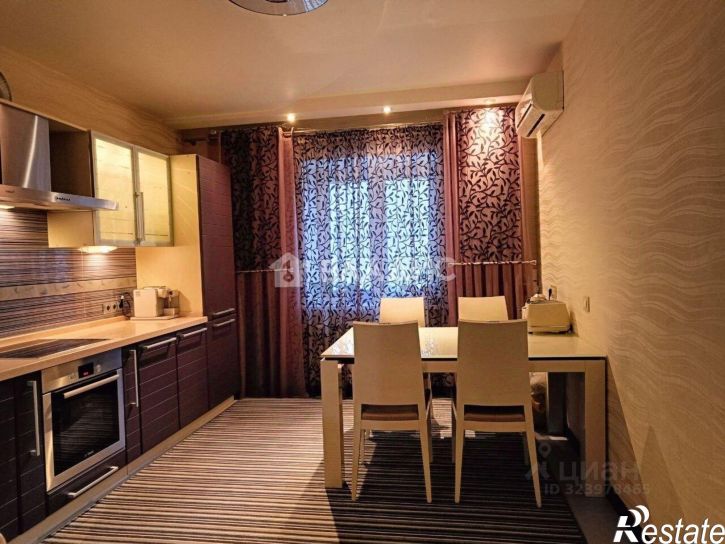 3-комн квартира Московский проспект, 114,  д. 114