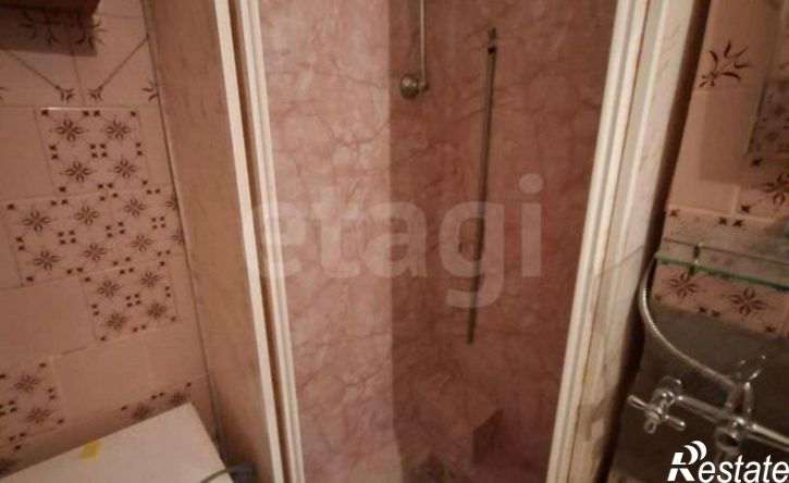 3-комн квартира улица Космонавтов, 48,  д. 48