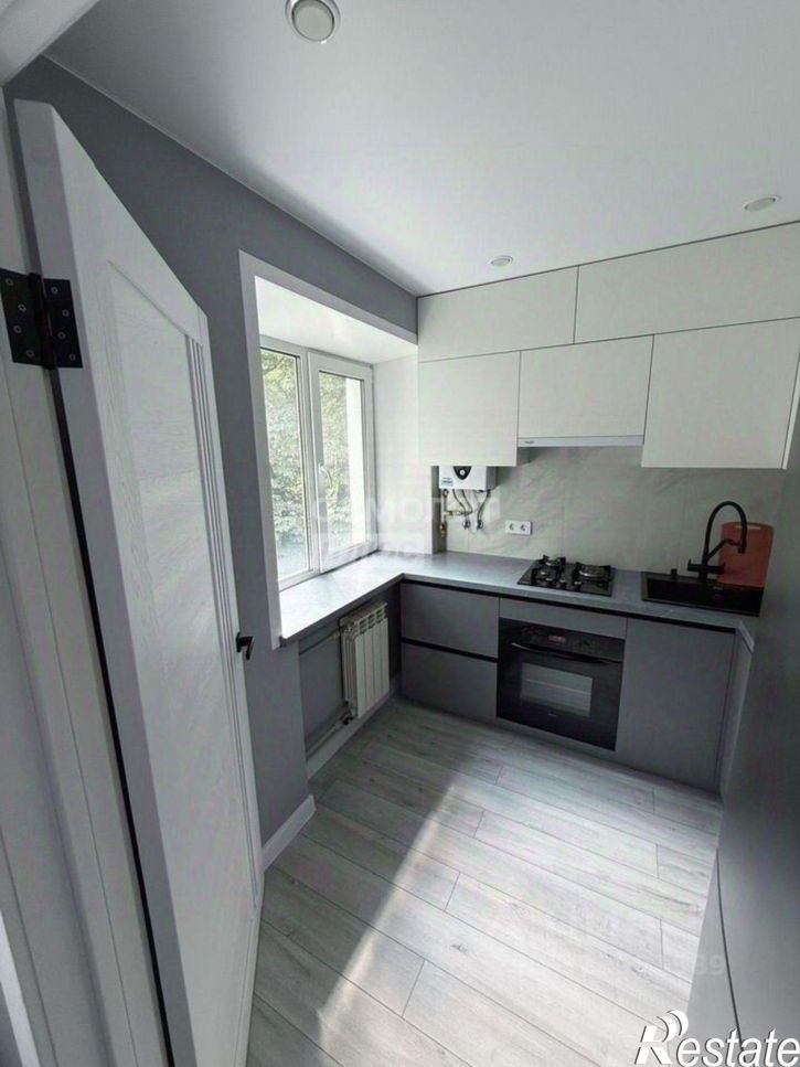 1-комн квартира улица Моисеева, 3,  д. 3