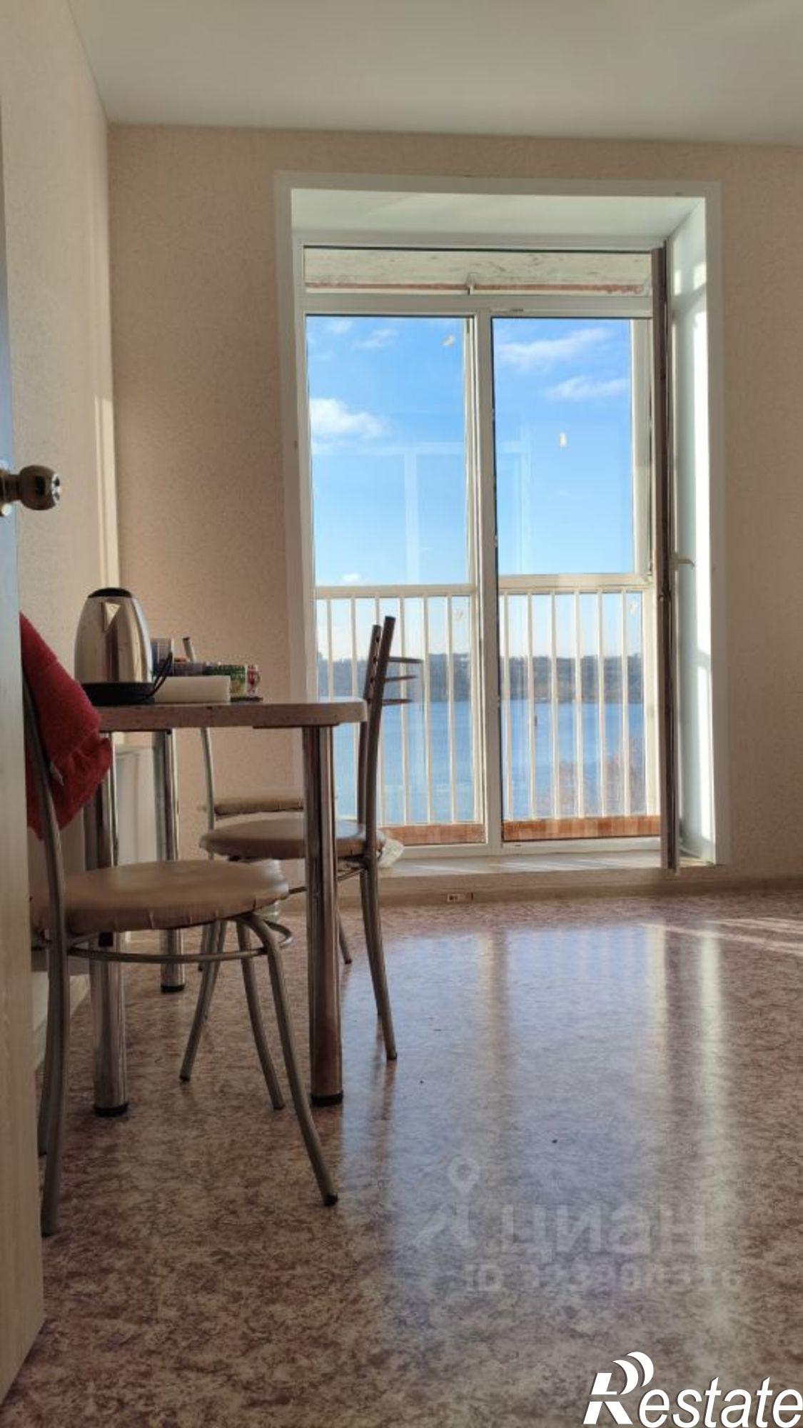 Сдать квартиру за 13 000 рублей на улица Артамонова, 34Ж