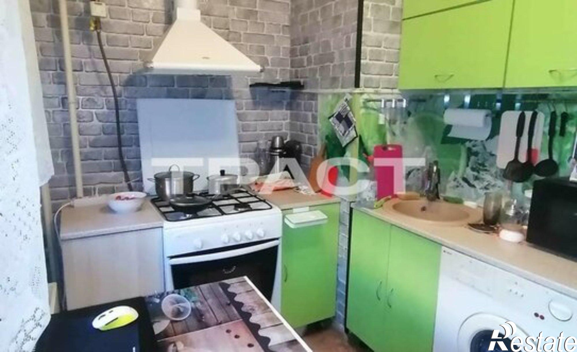 Купить квартиру за 2 500 000 рублей на ул Коренцова, 7