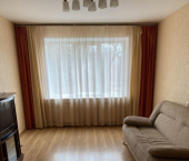 2-комн, 55кв м, этаж 2/12 улица 45-й Стрелковой Дивизии, 62А